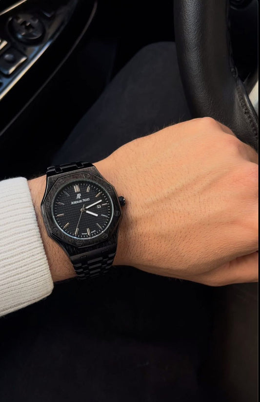 AUDEMARS PIGUET ROYAL OAK – FULL BLACK ÉDITION