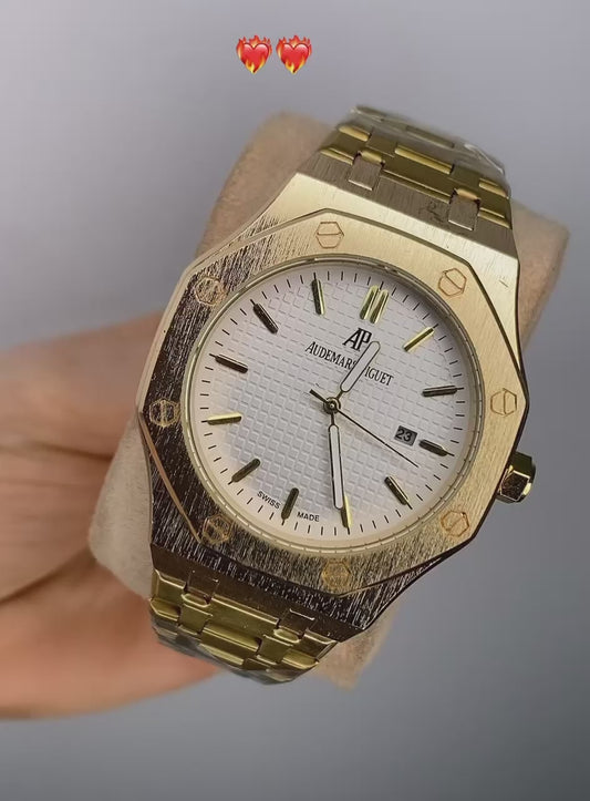 AUDEMARS PIGUET ROYAL OAK – OR & CADRAN BLANC
